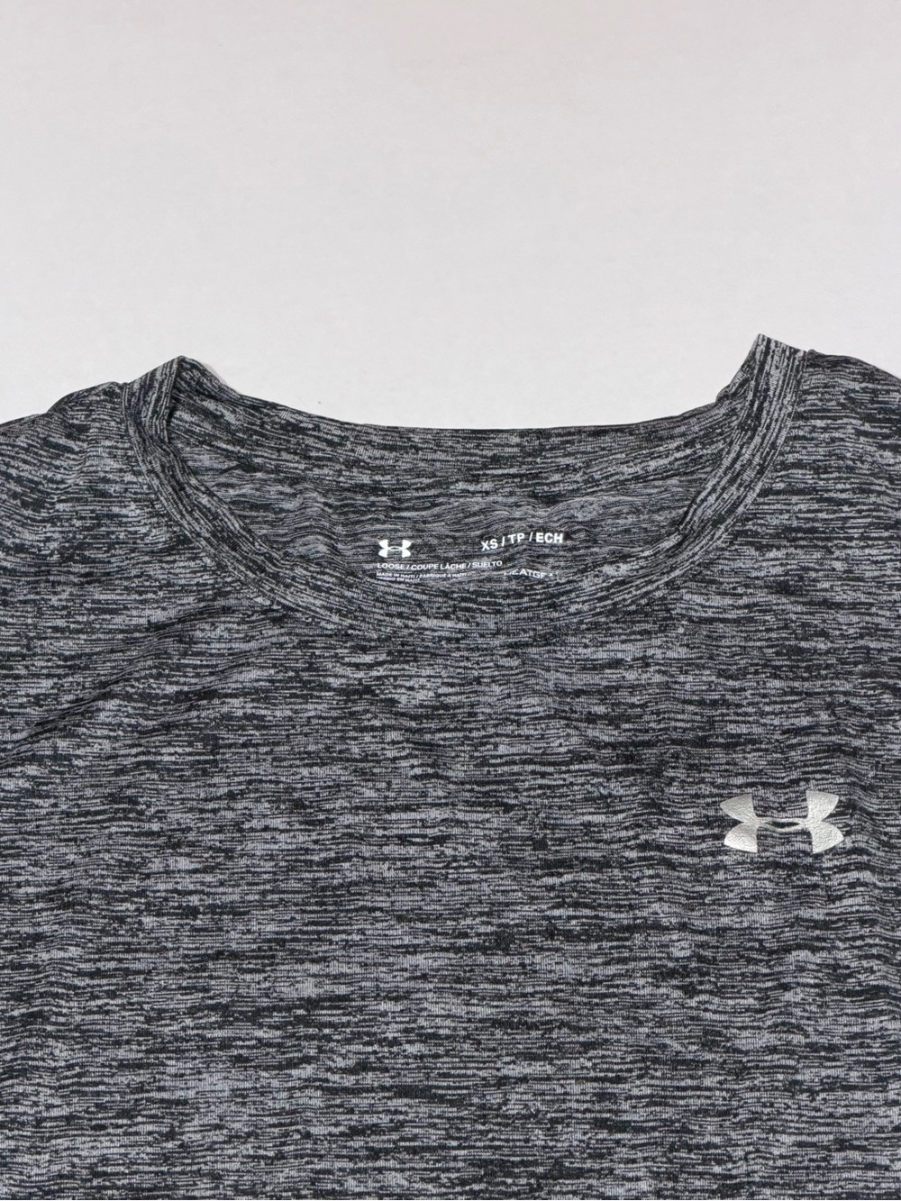 Under Armour Women's Gray Heather Long-Sleeve Performance Tee - Picture 3 of 5